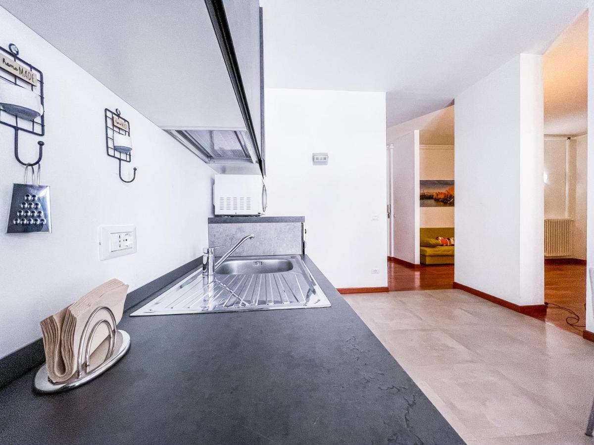 Myhouse Inn Porta Nuova - Affitti Brevi Italia トリノ エクステリア 写真